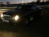 Mercedes-Benz E 230 1996 года за 2 600 000 тг. в Тараз