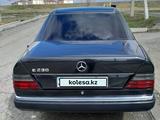 Mercedes-Benz E 230 1991 года за 1 550 000 тг. в Шардара – фото 4