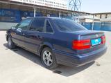 Volkswagen Passat 1994 года за 890 000 тг. в Шымкент – фото 4