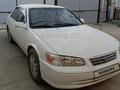 Toyota Camry 2001 годаүшін3 600 000 тг. в Актобе – фото 2