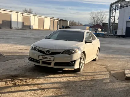 Toyota Camry 2014 года за 7 600 000 тг. в Жанаозен – фото 11