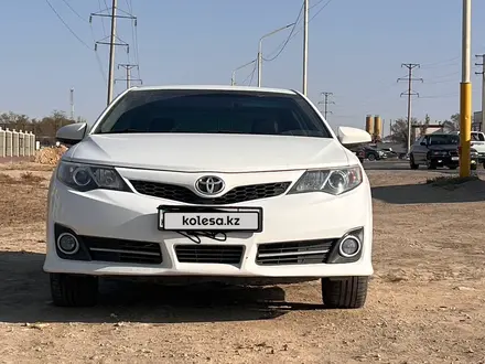 Toyota Camry 2014 года за 7 600 000 тг. в Жанаозен – фото 4
