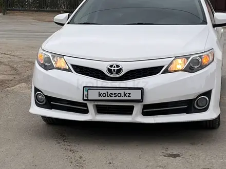 Toyota Camry 2014 года за 7 600 000 тг. в Жанаозен – фото 3