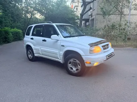 Suzuki Grand Vitara 2000 года за 2 600 000 тг. в Алматы
