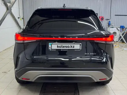 Lexus RX 350 2024 года за 39 000 000 тг. в Уральск – фото 2