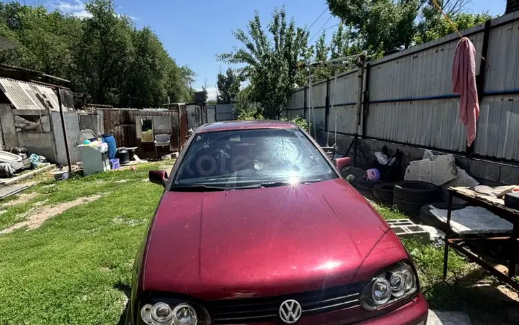 Volkswagen Golf 1998 годаүшін1 000 000 тг. в Алматы