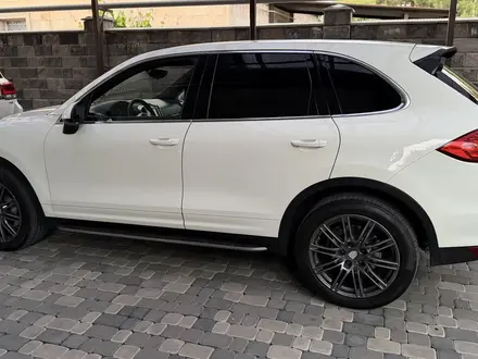 Porsche Cayenne 2010 года за 11 700 000 тг. в Алматы – фото 3