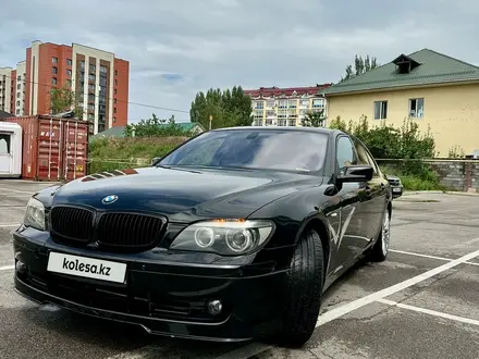 BMW 735 2003 года за 6 400 000 тг. в Алматы – фото 2