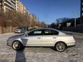 Volkswagen Passat 2010 годаfor4 600 000 тг. в Семей – фото 2