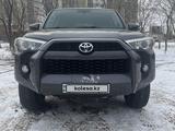 Toyota 4Runner 2018 года за 18 200 000 тг. в Астана