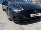 Hyundai Sonata 2020 годаүшін10 800 000 тг. в Актау – фото 3