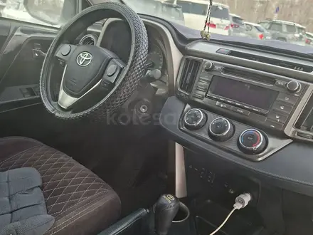 Toyota RAV4 2014 года за 10 000 000 тг. в Усть-Каменогорск – фото 3
