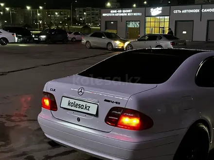 Mercedes-Benz CLK 320 1999 года за 4 500 000 тг. в Астана – фото 6