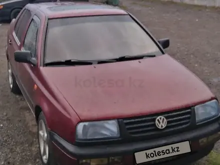 Volkswagen Vento 1992 года за 1 250 000 тг. в Талдыкорган – фото 4