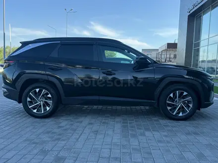 Hyundai Tucson Travel 2.5 AT 4WD 2023 года за 12 490 000 тг. в Усть-Каменогорск – фото 2