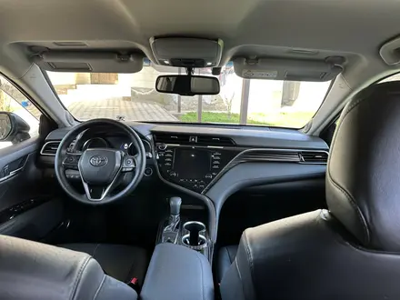 Toyota Camry 2019 года за 16 000 000 тг. в Шымкент – фото 5