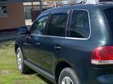 Volkswagen Touareg 2003 года за 4 200 000 тг. в Алматы – фото 4