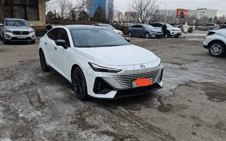 Changan UNI-V 2023 года за 9 500 000 тг. в Актау