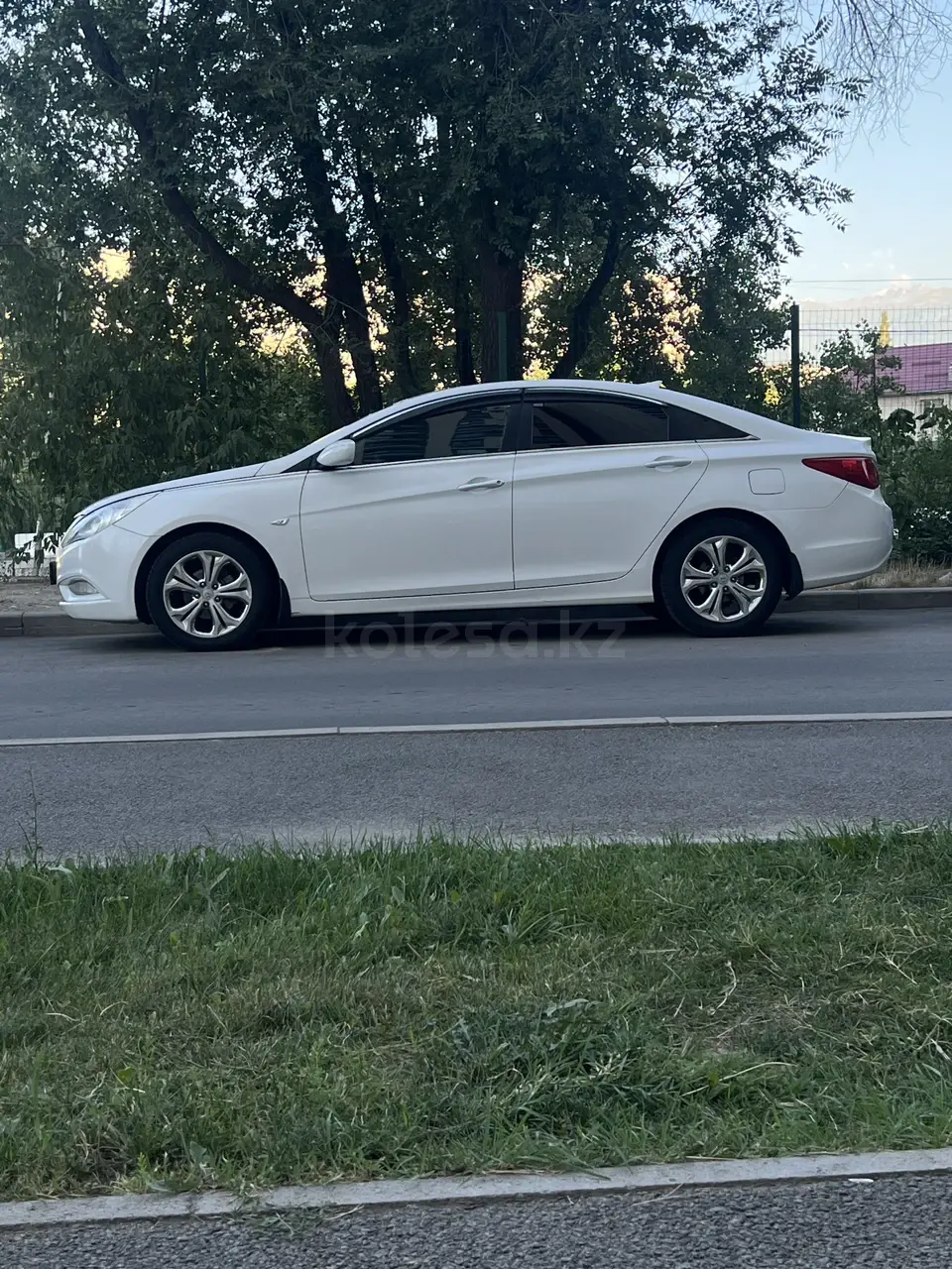 Hyundai Sonata, 2010