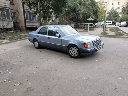 Mercedes-Benz E 230 1992 года за 2 600 000 тг. в Алматы – фото 6