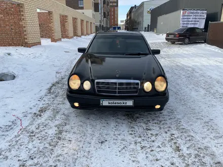 Mercedes-Benz E 200 1997 года за 1 500 000 тг. в Кокшетау