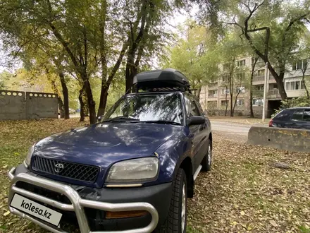 Toyota RAV4 1995 года за 3 500 000 тг. в Алматы – фото 2