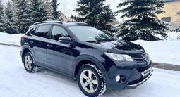 Toyota RAV4 2014 годаүшін10 200 000 тг. в Астана