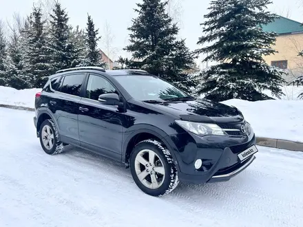 Toyota RAV4 2014 года за 10 200 000 тг. в Астана