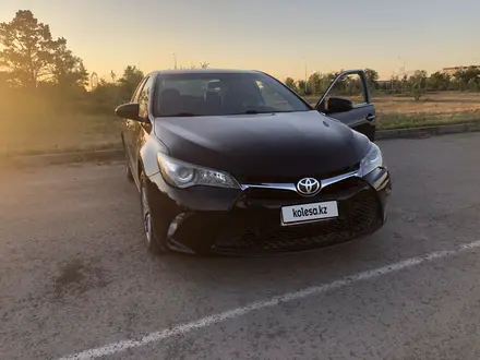 Toyota Camry 2016 года за 6 500 000 тг. в Актобе – фото 5