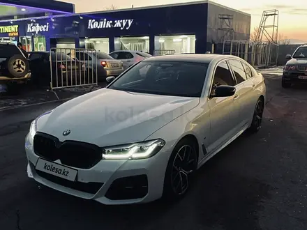 BMW 530 2021 года за 27 000 000 тг. в Алматы – фото 5