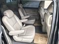 Kia Carnival 2018 года за 10 875 000 тг. в Алматы – фото 16
