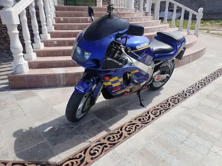 Suzuki  GSX-R 600 1999 года за 1 500 000 тг. в Алматы – фото 2