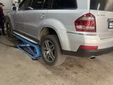 Mercedes-Benz GL 550 2008 года за 7 500 000 тг. в Шымкент – фото 3
