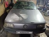 Volkswagen Passat 1990 годаfor850 000 тг. в Кокшетау – фото 3