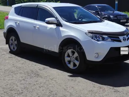 Toyota RAV4 2014 года за 10 000 000 тг. в Петропавловск – фото 2