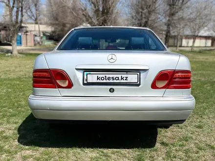 Mercedes-Benz E 230 1996 года за 2 600 000 тг. в Тараз – фото 4