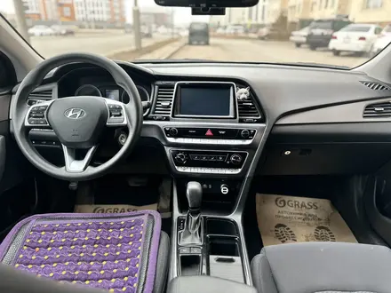 Hyundai Sonata 2018 года за 5 800 000 тг. в Астана – фото 13