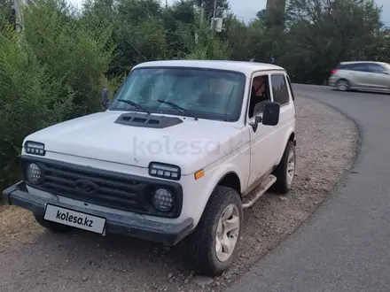 ВАЗ (Lada) Lada 2121 2000 года за 1 400 000 тг. в Узынагаш – фото 3