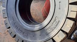 Шины цельнолитые на вилочный погрузчик г/п 2, 0тн за 70 000 тг. в Актау – фото 4