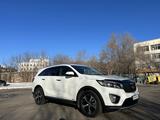 Kia Sorento 2015 года за 12 500 000 тг. в Астана – фото 2