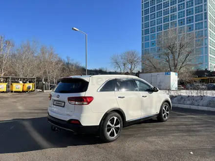 Kia Sorento 2015 года за 12 000 000 тг. в Астана – фото 3