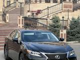 Lexus ES 250 2017 годаfor16 500 000 тг. в Шымкент