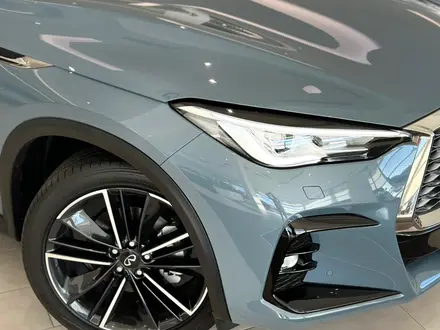 Infiniti QX55 Essential 2024 года за 31 990 000 тг. в Астана – фото 2