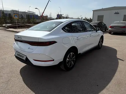 BYD Qin Plus 2025 года за 8 100 000 тг. в Астана – фото 6