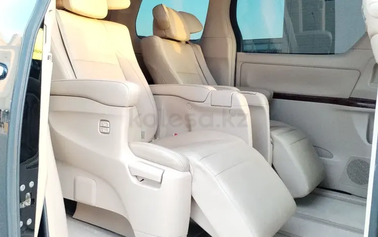 Toyota Alphard 2010 годаүшін8 000 000 тг. в Актау