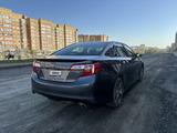 Toyota Camry 2014 года за 5 500 000 тг. в Актобе – фото 4