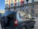 Chevrolet Niva 2017 годаfor2 900 000 тг. в Атырау – фото 3