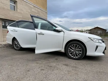 Toyota Camry 2016 года за 12 500 000 тг. в Шымкент – фото 3