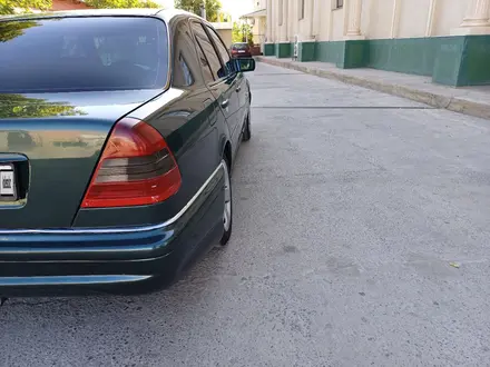 Mercedes-Benz C 200 1994 года за 2 000 000 тг. в Шымкент – фото 4