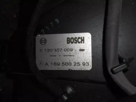 Диффузор вентилятора Mercedes Benz за 90 000 тг. в Алматы – фото 3